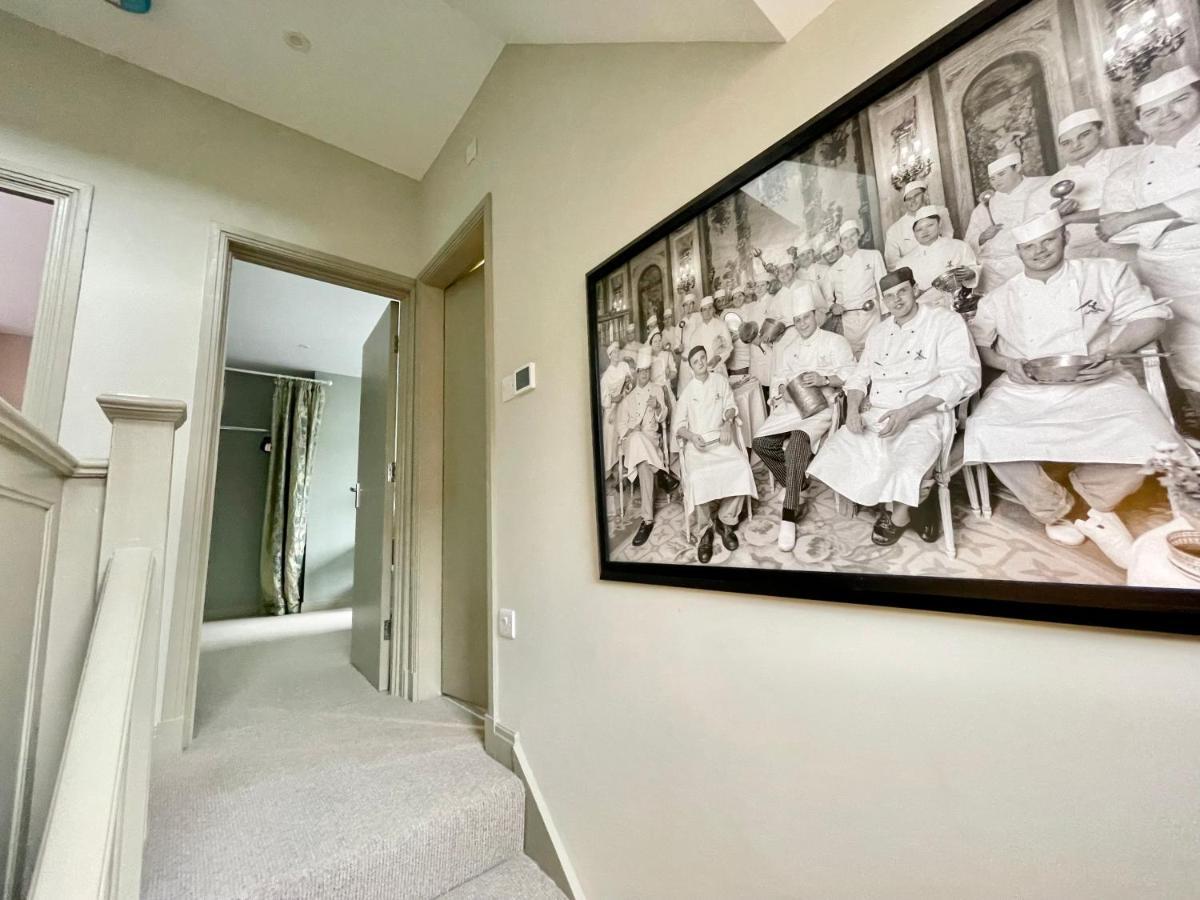 Central Townhouse With Free Off Road Parking And Garden York Eksteriør billede